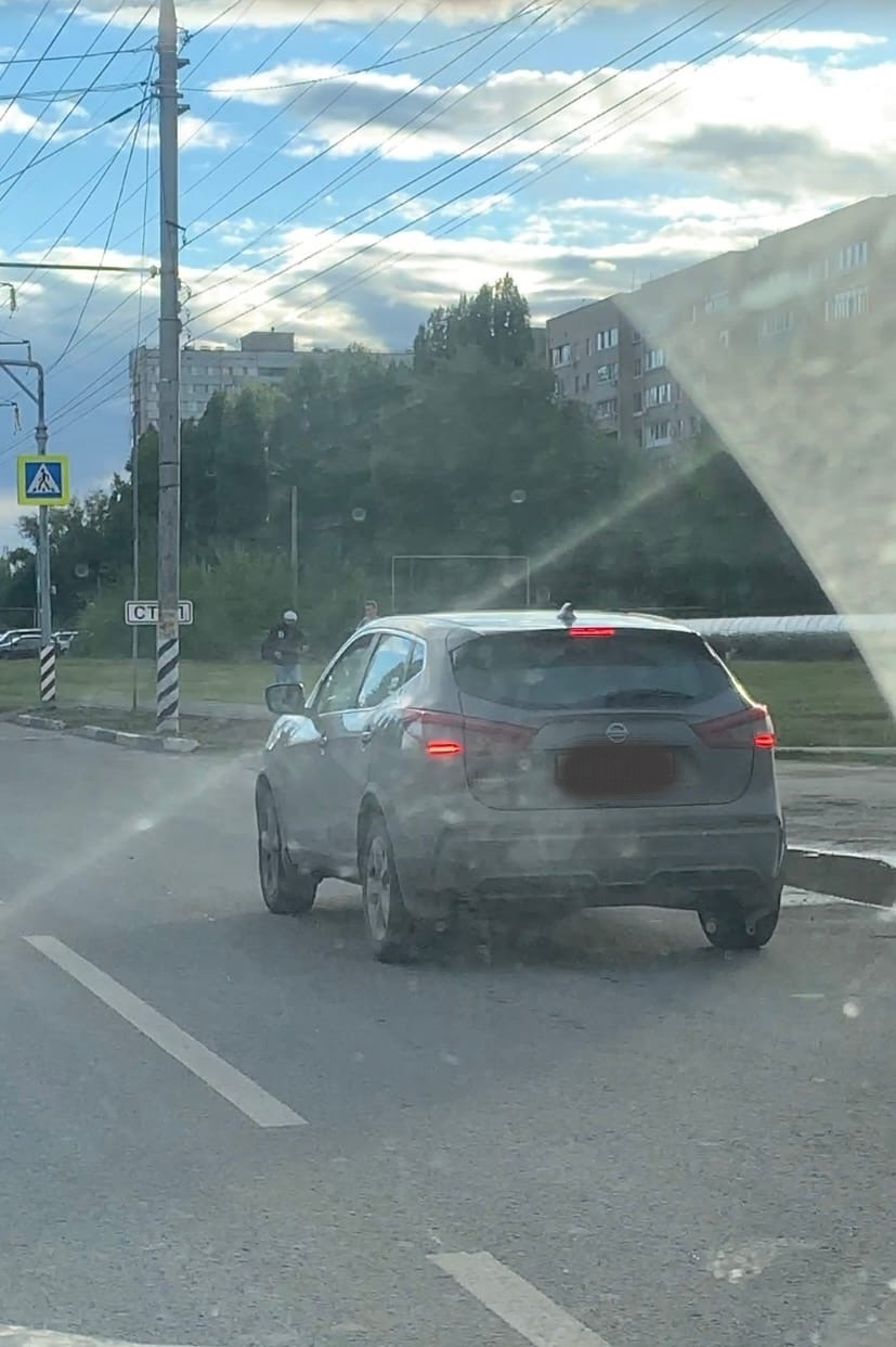 В Балаково заметили женщину с грудным ребенком за рулем машины | 10.09.2022  | Саратов - БезФормата