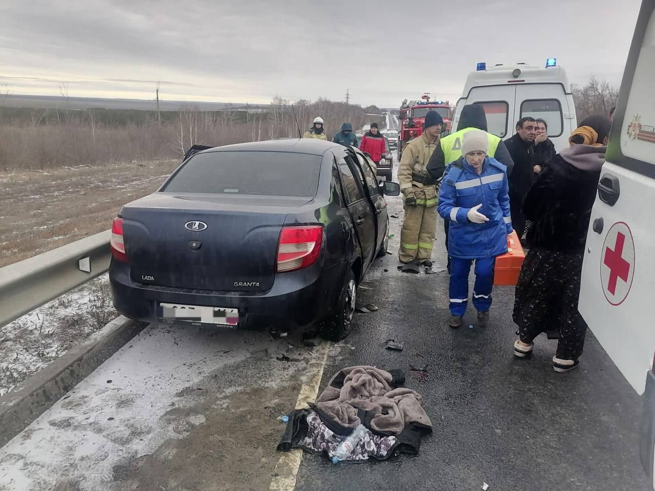 В массовом ДТП в Саратовской области погибли два человека и пострадали еще  пять — ИА «Версия-Саратов»