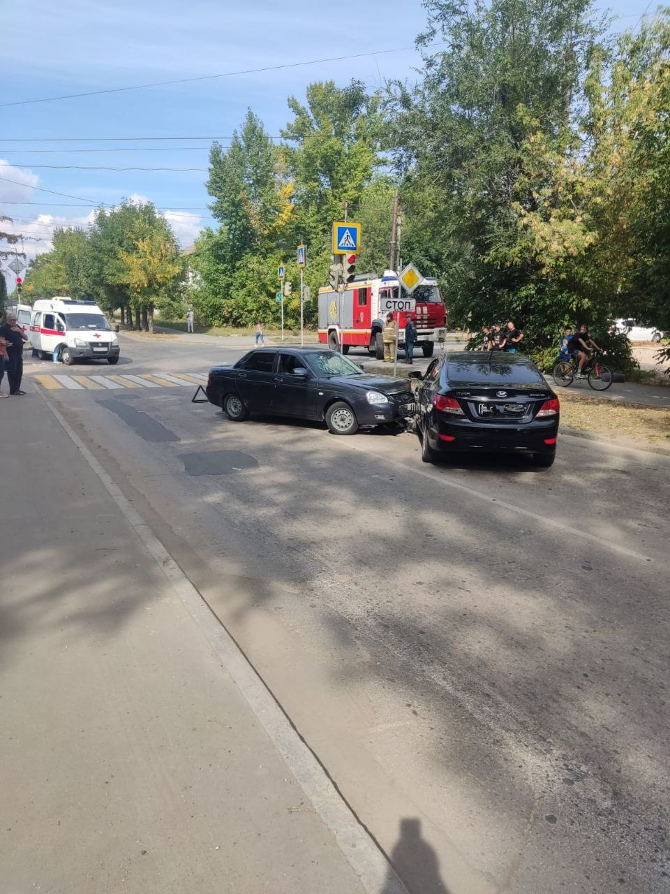 В Балаково водитель «Приоры» сбил пешехода и врезался в иномарку — ИА  «Версия-Саратов»