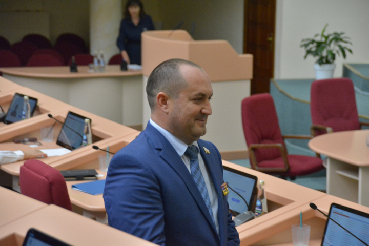 Депутат Вячеслав Калинин