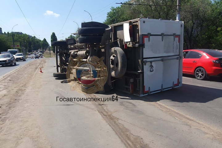 &copy; Госавтоинспекция Саратова