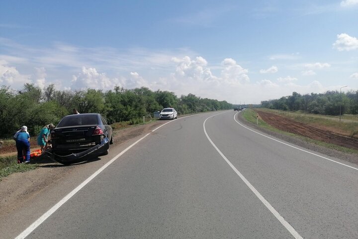 ДТП на дороге &laquo;Сарама &mdash; Пугачев &mdash; Энгельс &mdash; Волгоград&raquo; / &copy; УГИБДД по Саратовской области