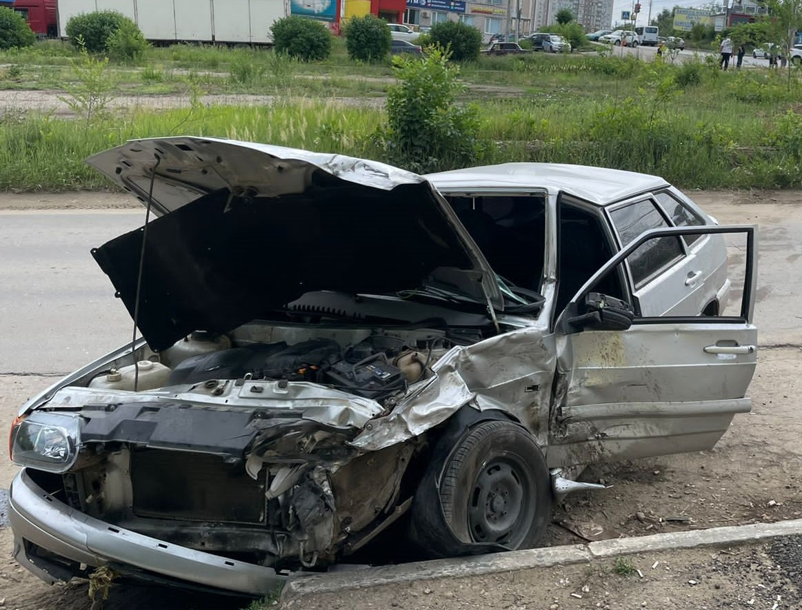 За сутки на дорогах области пострадали несколько человек, в том числе  подросток | 19.06.2024 | Саратов - БезФормата