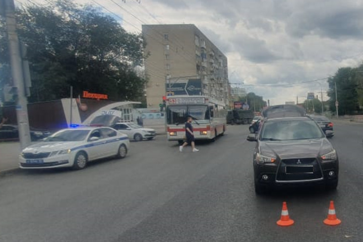 ДТП на Чернышевского / &copy; УГИБДД по Саратовской области