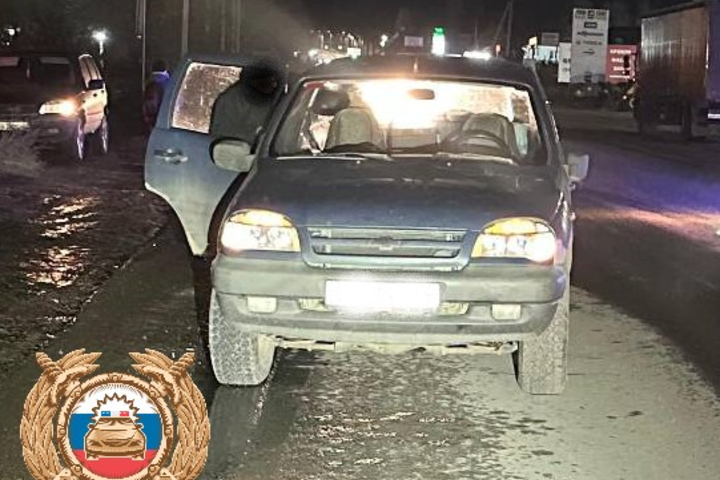 Фото с места происшествия на Песчано-Уметской / © УГИБДД по Саратовской области