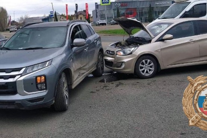 ДТП на Усть-Курдюмской / &copy; УГИБДД по Саратовской области