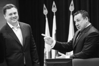 Банду Навального под суд