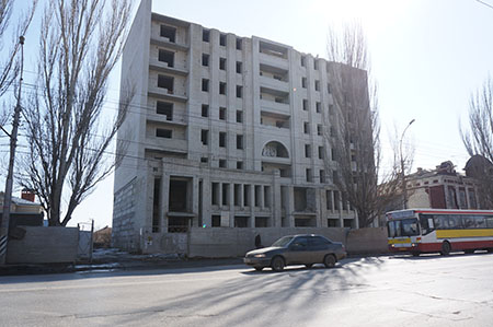 Саратовские стройки подморозило