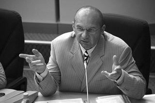 Олег Грищенко: «Деньги отбирают»