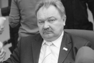 Заигралов на три буквы