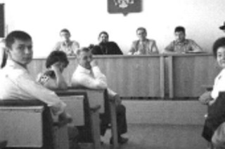 В позе зародыша