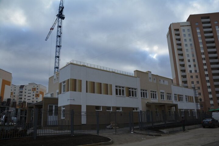 В администрации Саратова назвали точные адреса строительства детских садов в этом году