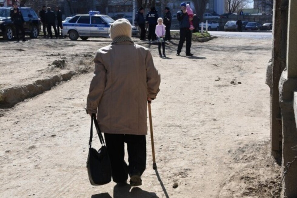 Стало известно, сколько пенсионеров живут в домах престарелых