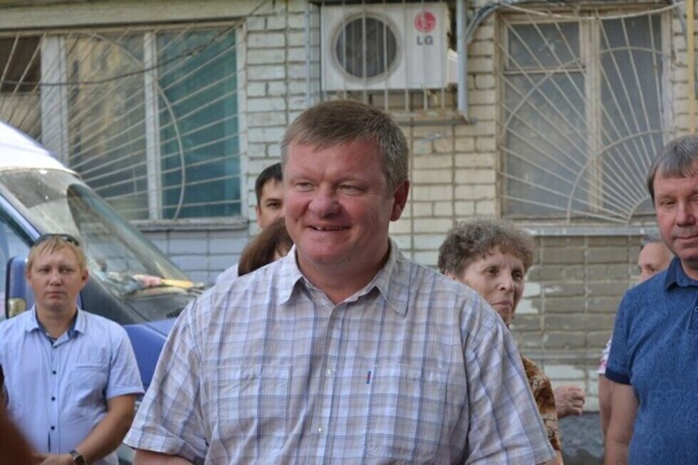 Благодаря выговору, бездомным собакам и старым трамваям Михаил Исаев стал самым популярным мэром в Поволжье