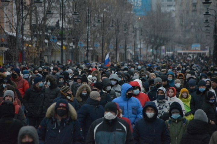 В Госдуму внесен законопроект, который позволит жителям страны проводить митинги и шествия без разрешения чиновников