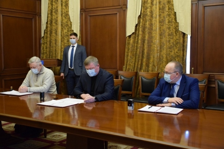 Накануне публичных слушаний подписаны соглашения о присоединении 17 сел к Саратову (их юридическая сила сомнительна)