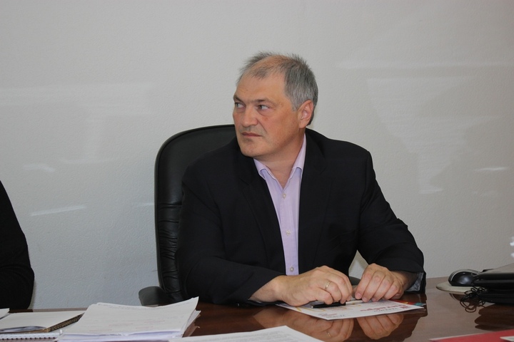 Директор саратовского театра, за которого вступился депутат Госдумы, собирается стать депутатом областной думы