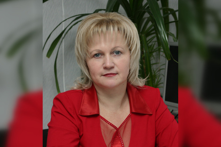 Засветившаяся в скандале с иконой «Избавительница от бед» Тамара Абрамова покинула пост директора школы № 43