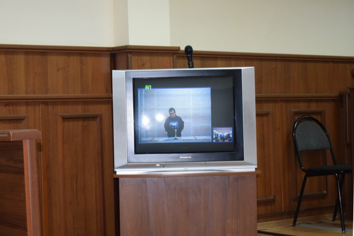Осужденный Студентов, вместо которого в СИЗО попадал невиновный Рубинштейн, попытался смягчить приговор: решение суда