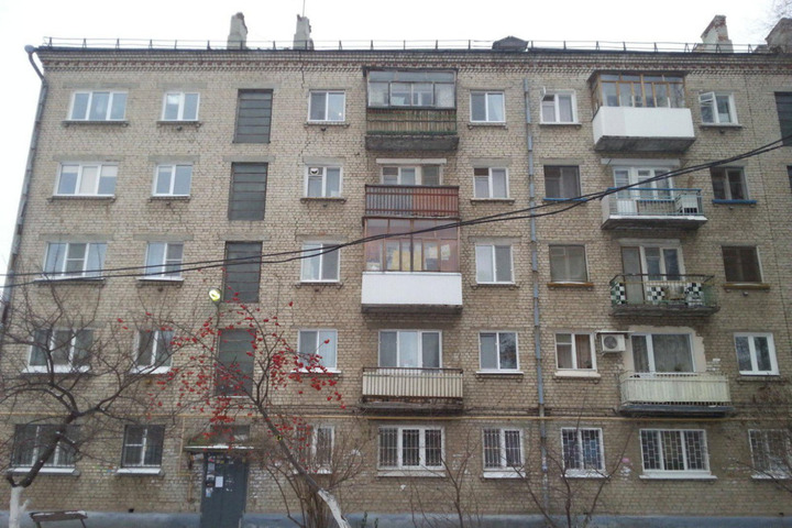 На «хрущевку» не хватит от 85 до 478 тысяч: как отличаются реальные цены на жилье в Балаково, Энгельсе и Саратове от установленных чиновниками