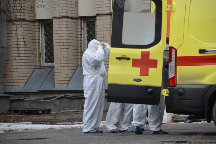 Коронавирусом в Саратовской области, по официальным данным, переболело больше 50 тысяч человек