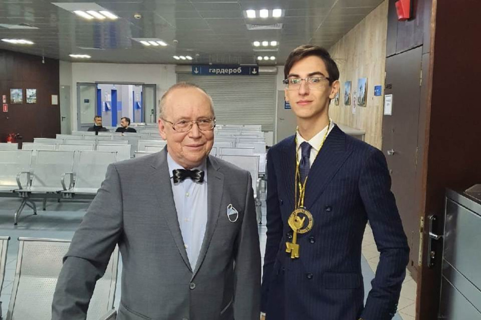 Юный житель региона победил в федеральной олимпиаде и заранее зачислен в престижный московский вуз