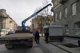 На проспекте Кирова спустя полтора года после «зачистки» снова устанавливают ларьки