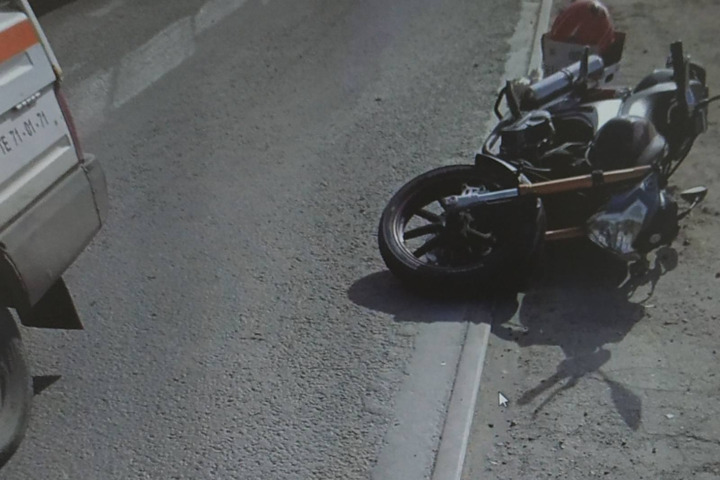 В Заводском районе подросток на мотоцикле сбил пенсионерку