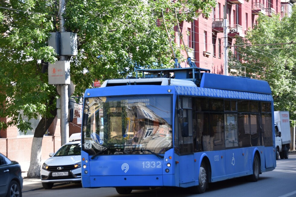 Из-за ремонтных работ на центральной улице до конца дня прекращает работу троллейбусный маршрут