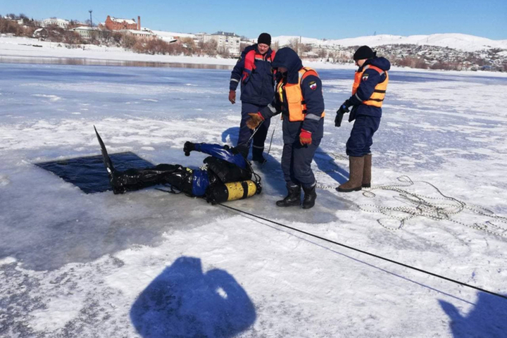 Спасатели до сих пор не нашли тела утонувших в феврале у Вольска мальчиков