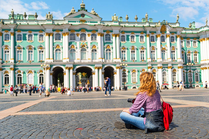 15 городов страны, 150 экскурсий, от 35 рублей в сутки: стали известны подробности программы туризма для студентов, стартующей через несколько дней
