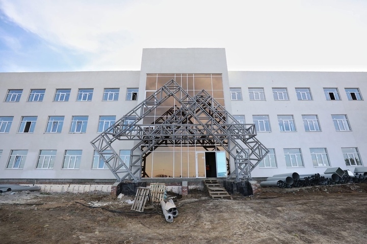 Из-за удорожания строительных материалов на инфекционную больницу Саратова из бюджета потратят еще почти 400 миллионов