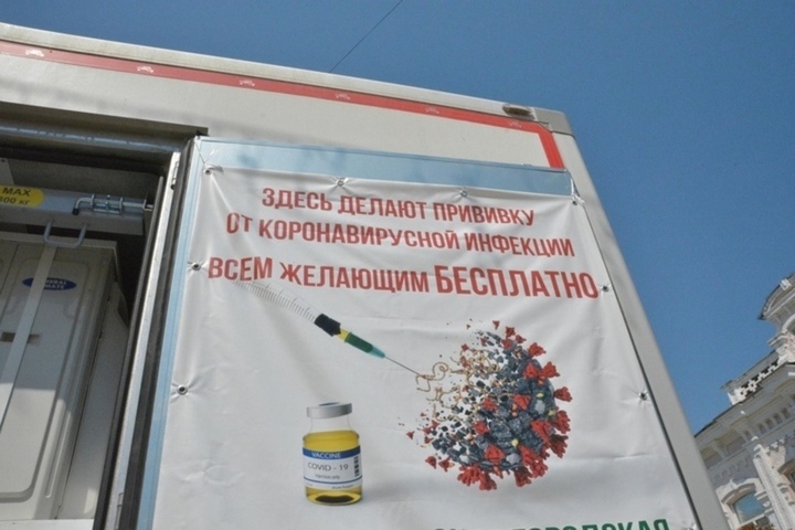 В соседних с Саратовской областью регионах вводят обязательную вакцинацию
