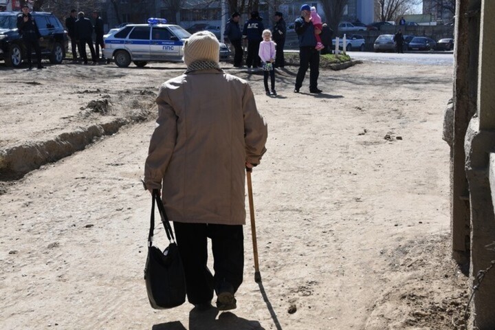 Вымирание Саратовской области. Чиновник связал убыль населения со старением жителей региона