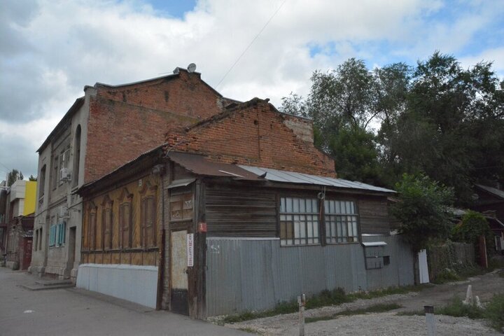 В России готовят программу по расселению «свежих» аварийных домов. Саратовская область может войти в нее одной из первых