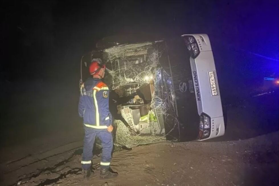 В минздраве рассказали о состоянии шести пострадавших в крупном ДТП с рейсовым автобусом в Калининском районе