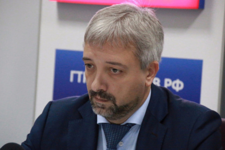 «Старается лишний раз нациков не раздражать»: чиновник, представлявший Саратовскую область в Госдуме, призвал защитить русских в Казахстане