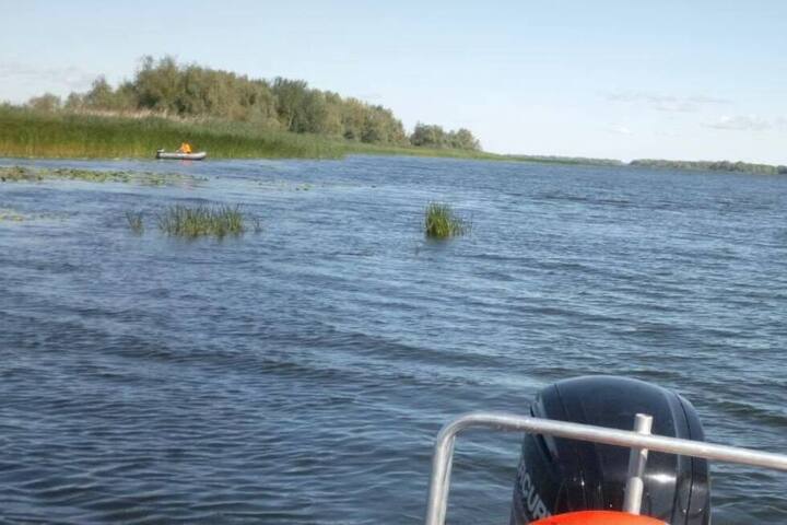 Дайвер не всплыл после погружения в Волге