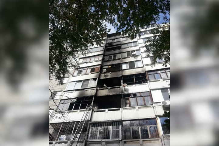 В Заводском районе девятиэтажный дом загорелся из-за игравшего с зажигалкой ребенка: эвакуировано 20 человек
