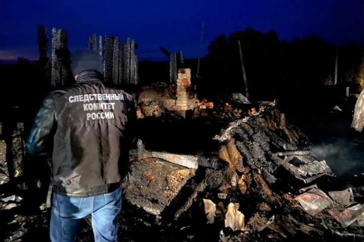 В Хвалынске при пожаре в доме с печным отоплением погиб мужчина