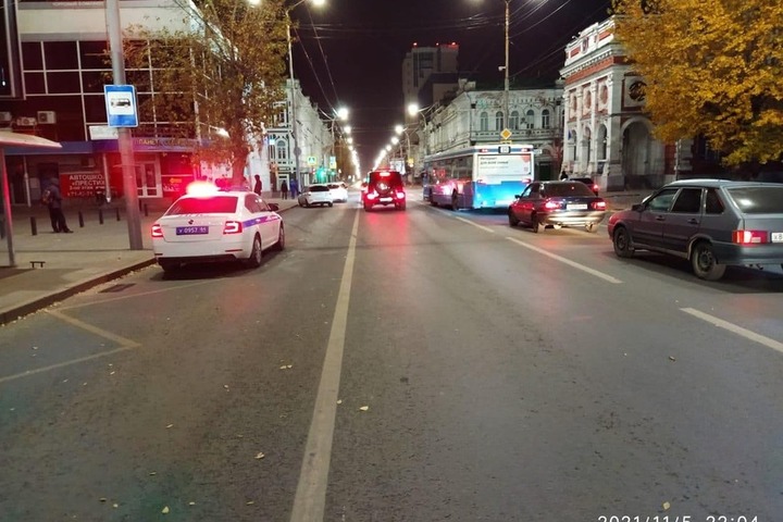 На Московской водитель «Лады Калины» сбил двух пешеходов