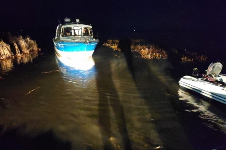 В Заводском районе дайвер наткнулся на труп рыбака, еще одно тело достали из Волги спасатели