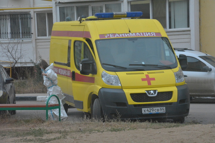 За сутки в Саратовской области ещё 627 человек заболели ковидом: более чем у 500 заболевших наблюдаются признаки ОРВИ