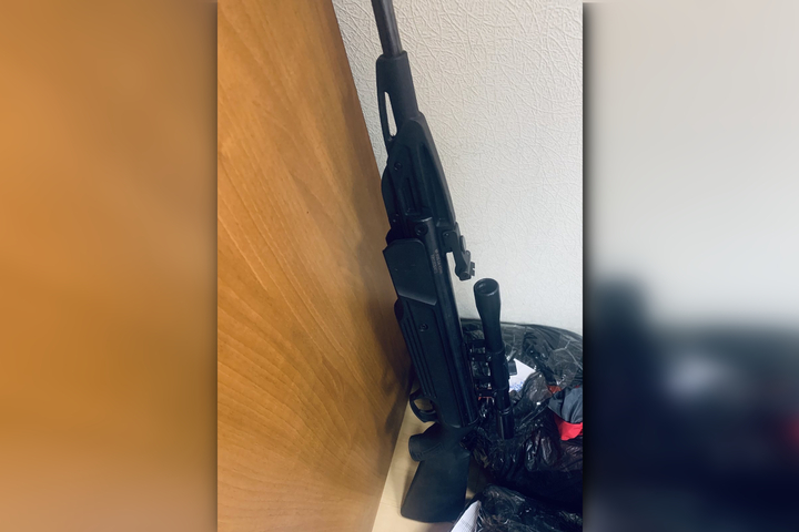 Покровчанин лишился пневматической винтовки за стрельбу по мишеням во дворе дома