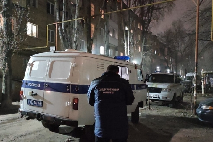 Пожары в Ленинском и Екатериновском районах унесли жизни курильщика и пенсионера