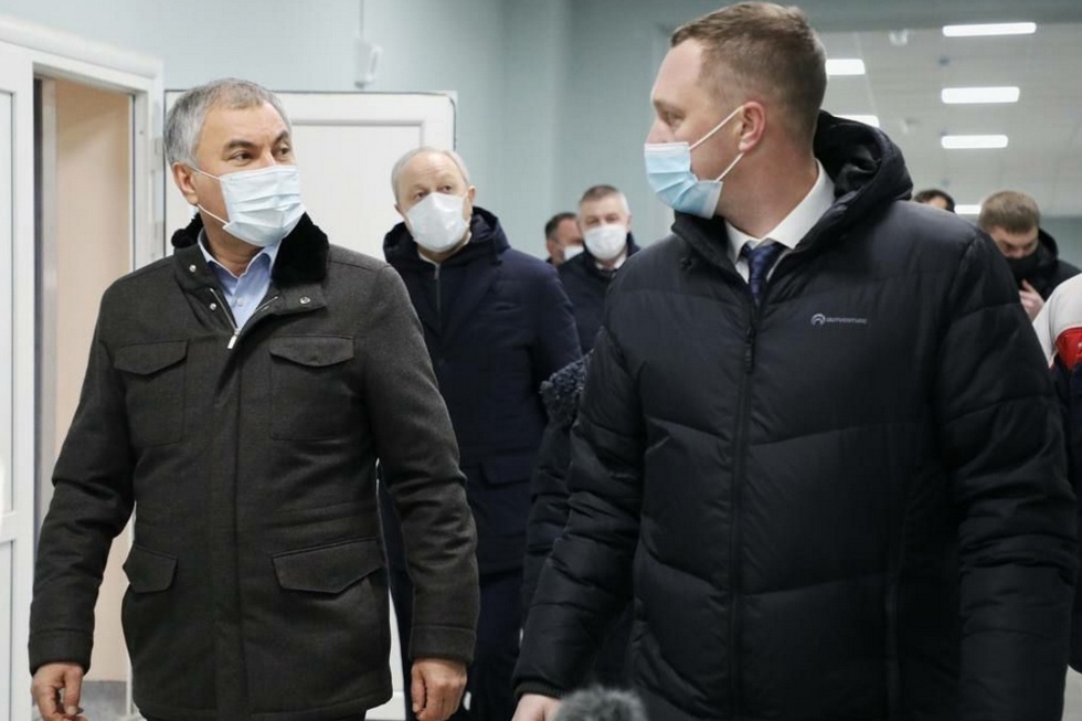 Вице-губернатор доложил Володину о достройке инфекционной больницы в Саратове (губернатор Радаев отошёл на второй план)