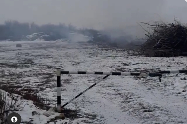 Жители Пугачева сообщают о постоянных пожарах рядом с местным парком