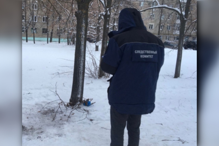 На улице в Балашове прохожие нашли труп мужчины с синяком на локте