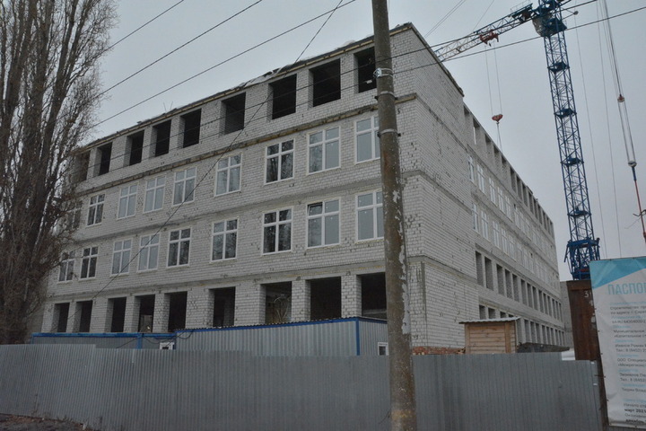 Саратовские чиновники под надуманным предлогом не допустили иногороднего подрядчика до достройки школы: УФАС отменило решение