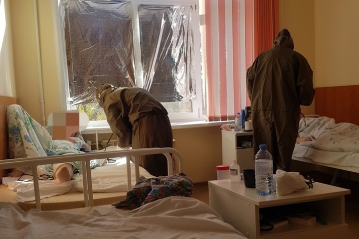 Суточная заболеваемость ковидом в Саратовской области за два месяца снизилась в 3,5 раза